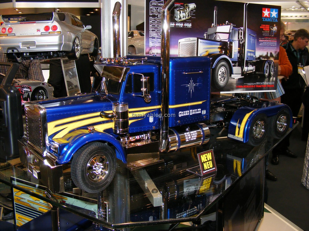 Tamiya 1/14 Grand Hauler 10X8 Semi Tractor Kit