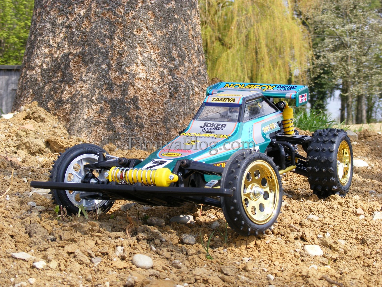 Fox On The Run - Building The Tamiya Novafox - TamiyaBlog