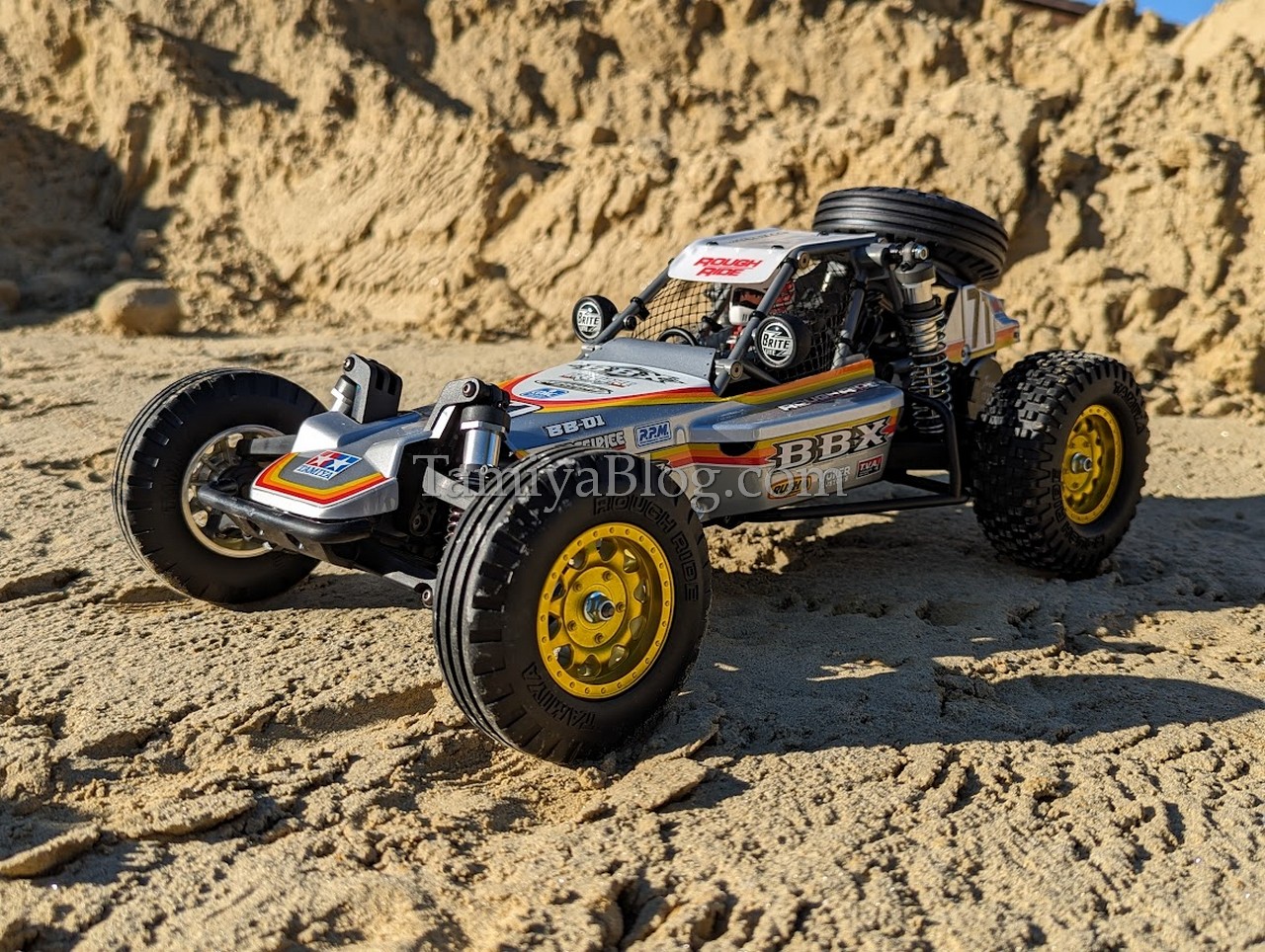 Loaded 4WD RC Buggy Makes You Want To Hit The Track - Tamiya TT-02BR 