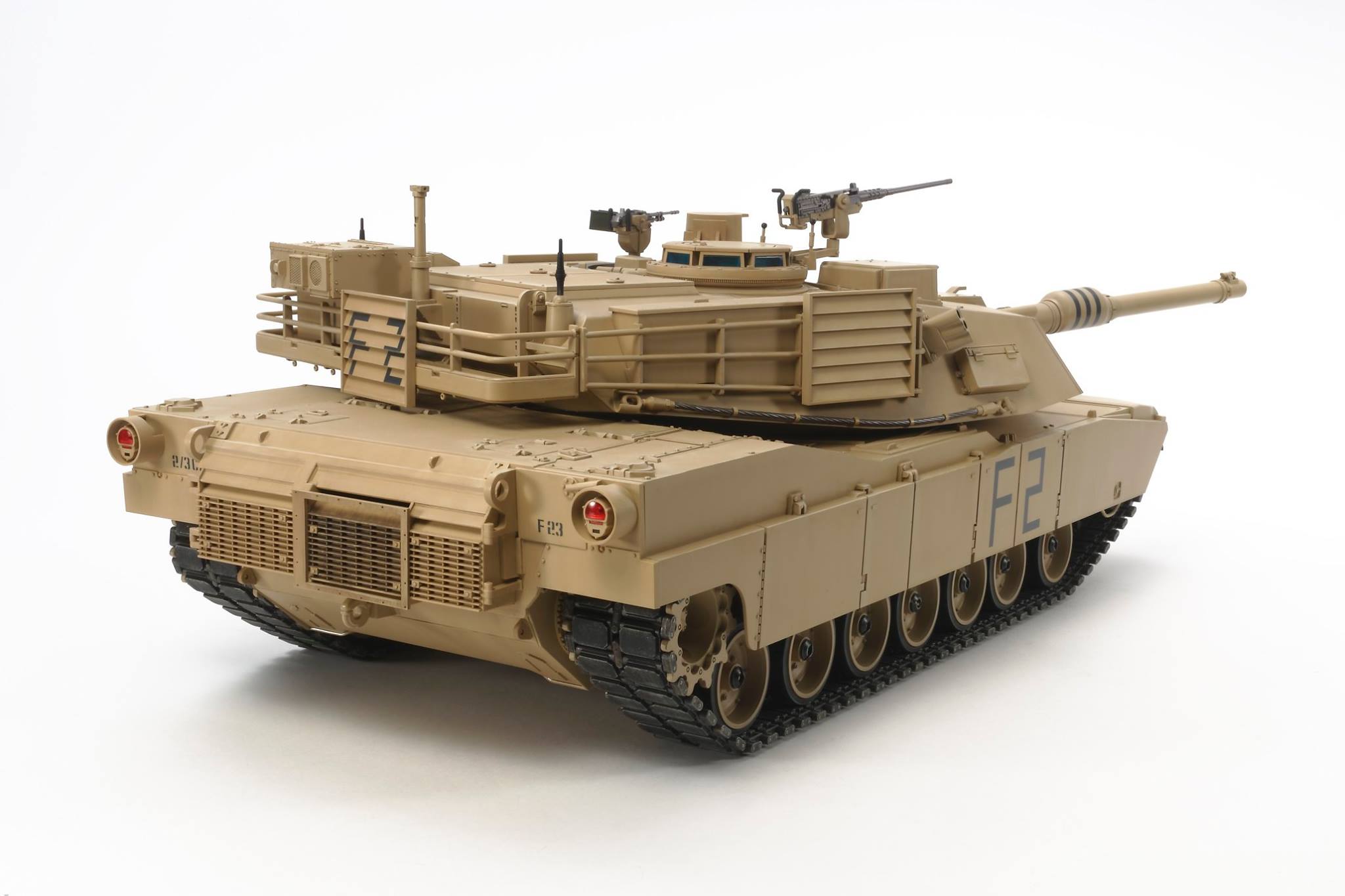 Tamiya 1-16 RC U.S. Main Battle Tank M1A2 Abrams Full-Option Kit (2 ...