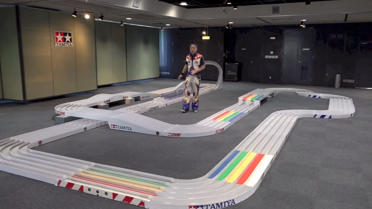 tamiya car track